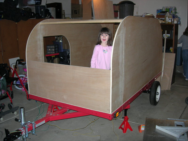 The bulkheads in place, with a kid in the trailer
